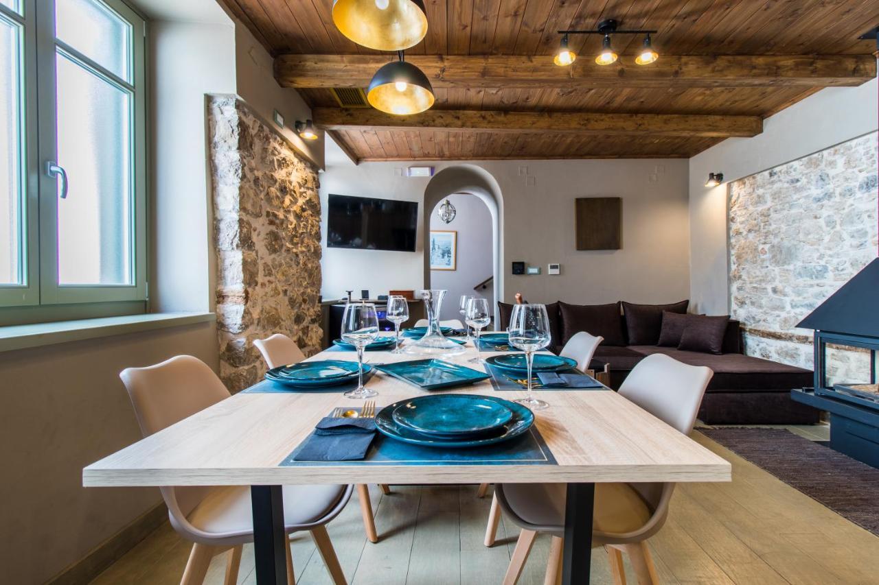 شقة Iole Boutique House نافبليو المظهر الخارجي الصورة
