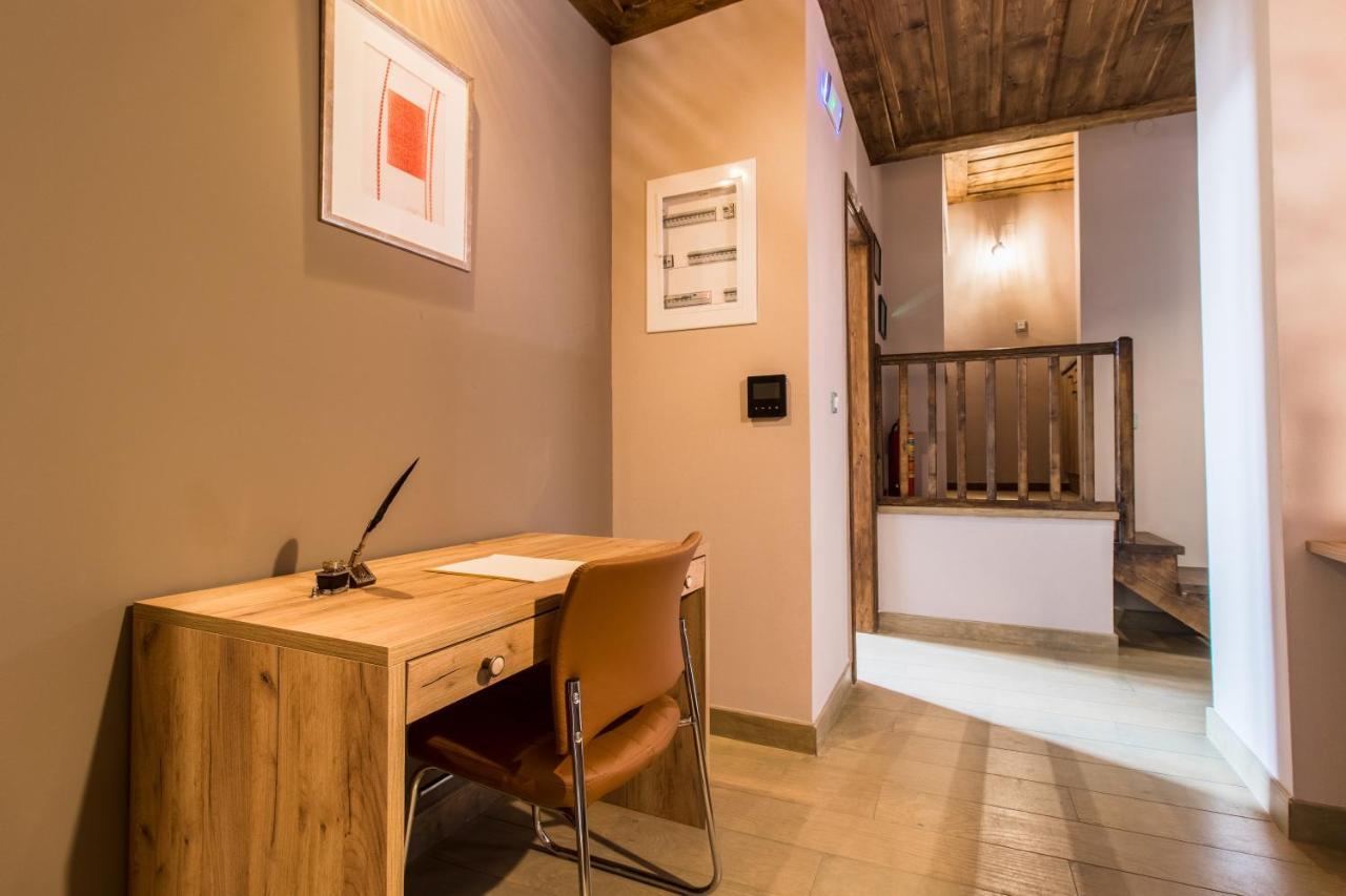 شقة Iole Boutique House نافبليو المظهر الخارجي الصورة